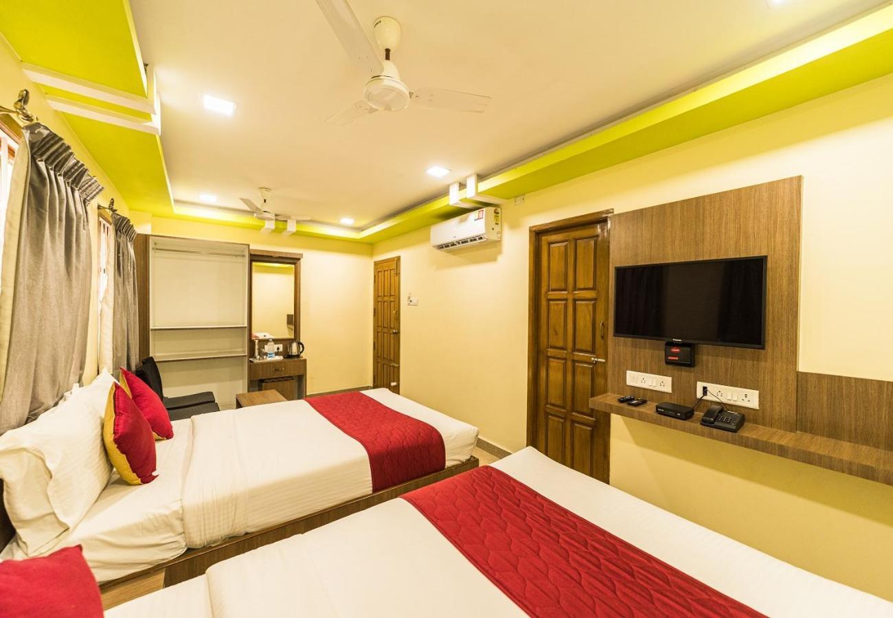 Sau Residency Hotel Kanchipuram Buitenkant foto