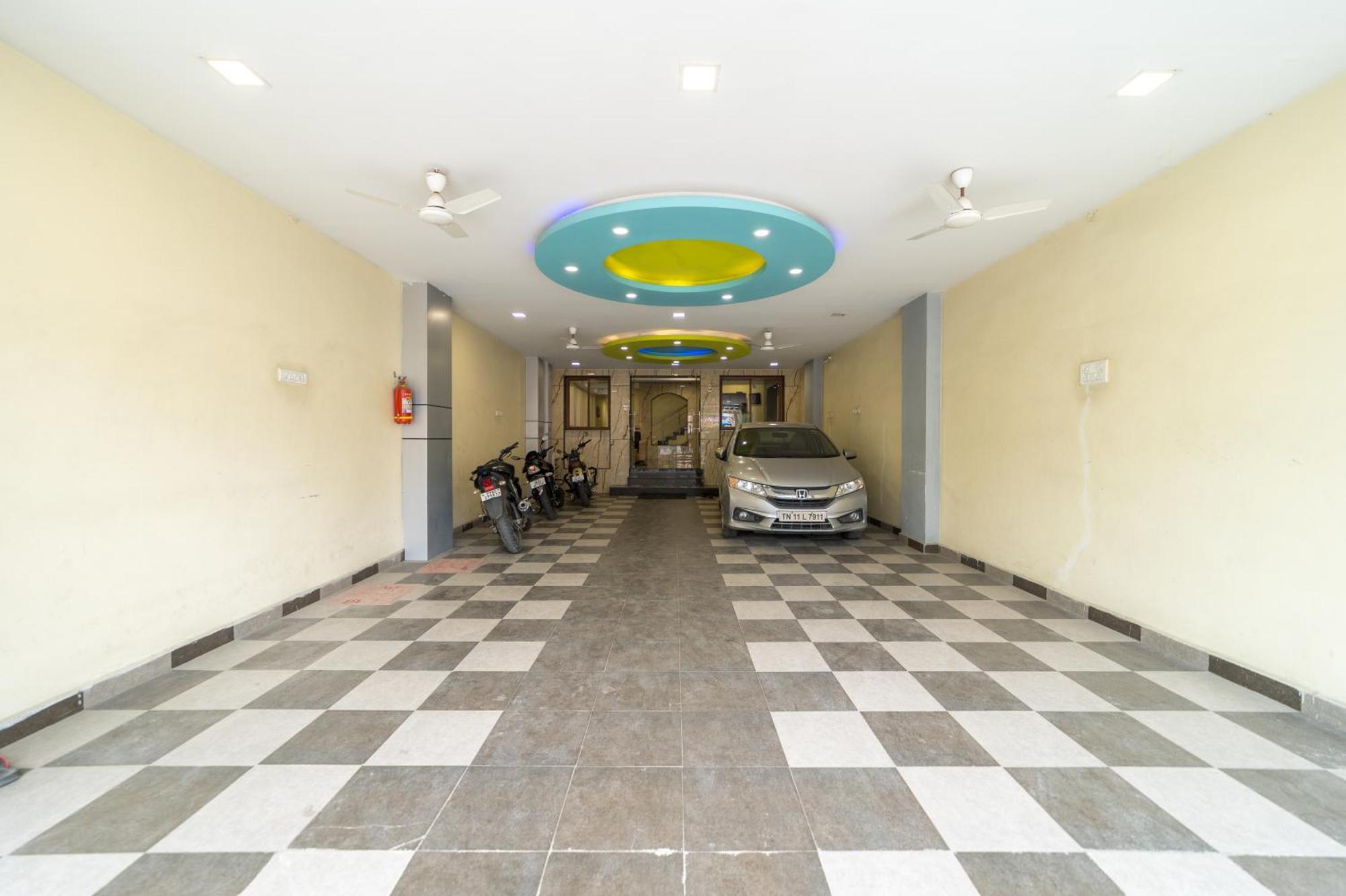 Sau Residency Hotel Kanchipuram Buitenkant foto